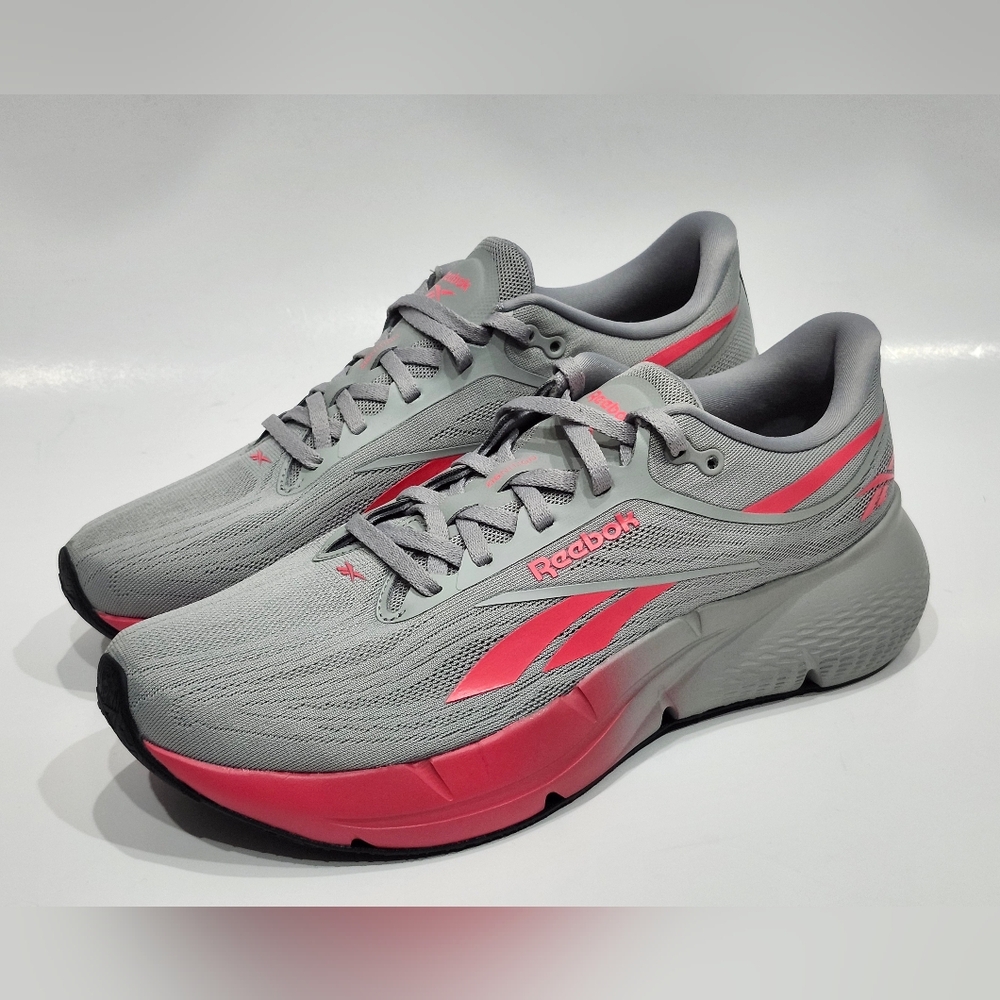 Reebok Women's Zignition Running Shoes Grey/Pink Blast Size 11 US New